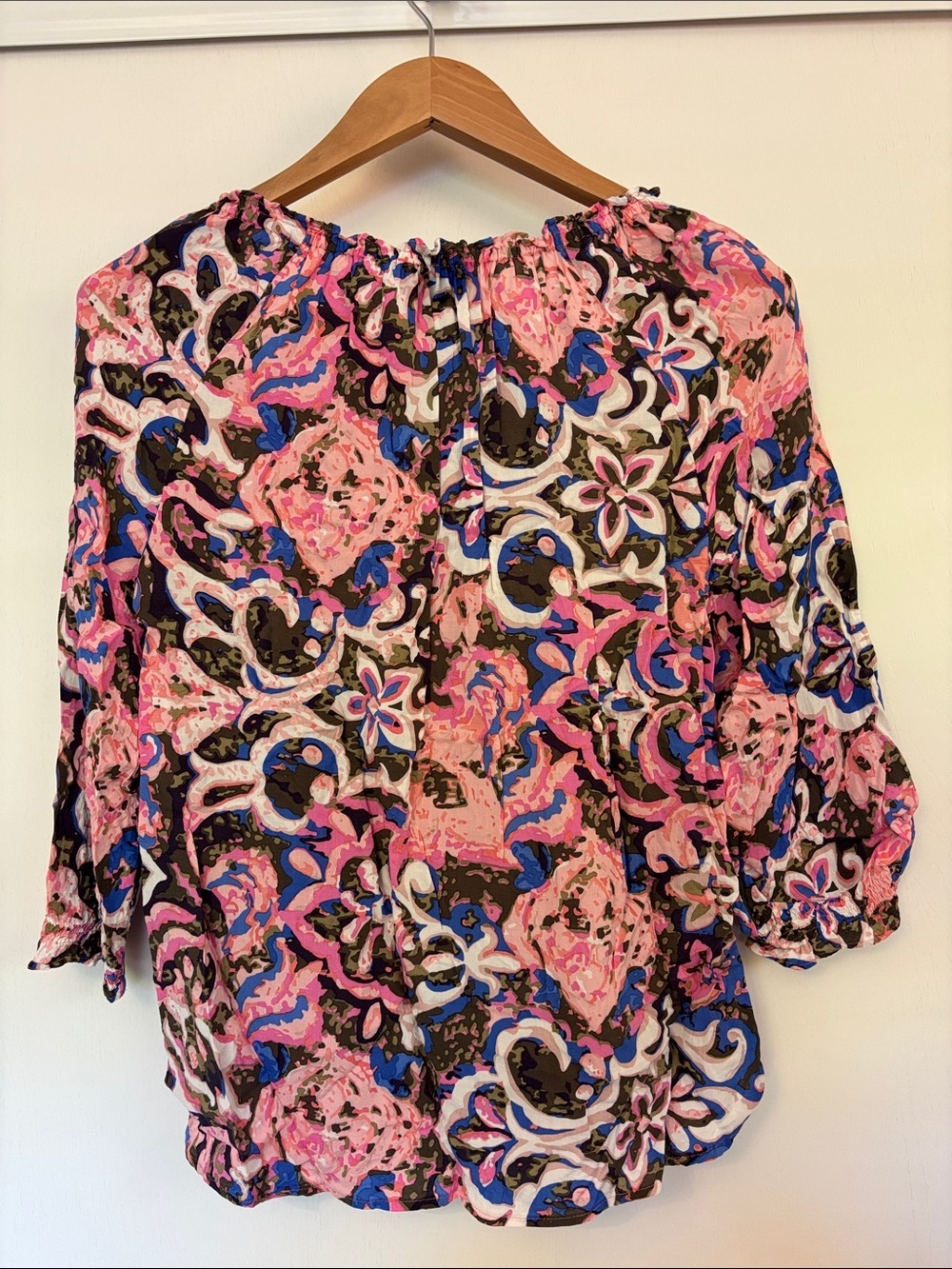 Talbots Floral Top Size Small Boho Coastal Lightweight Summer Resort Island - Picture 2 of 13